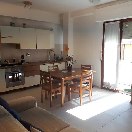 Bellavista Apartment *